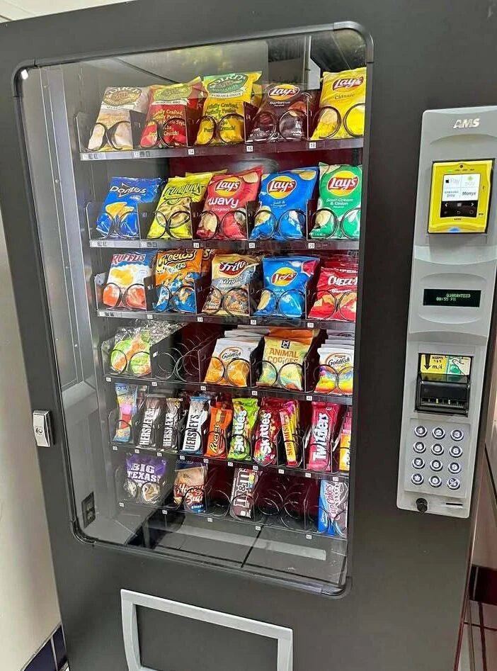 1335_ams-39-food-and-snack-combo-vending-machine-1-e1773582633630.jpg AMS 39 Food and Snack Combo Vending Machine - Image 1