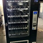 Refurbished Seaga INF4S Infinity Combo Vending Machine – Snack and Beverage